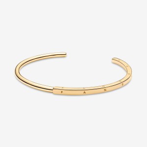 Pandora Signature I-D Open Bangle Gold Plated | 713LWPTAH