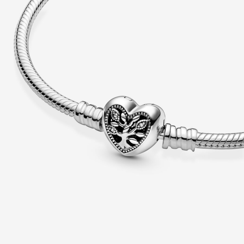 Pandora Moments Family Tree Heart Clasp Snake Chain Bracelet Sterling Silver | 417LUBZGW