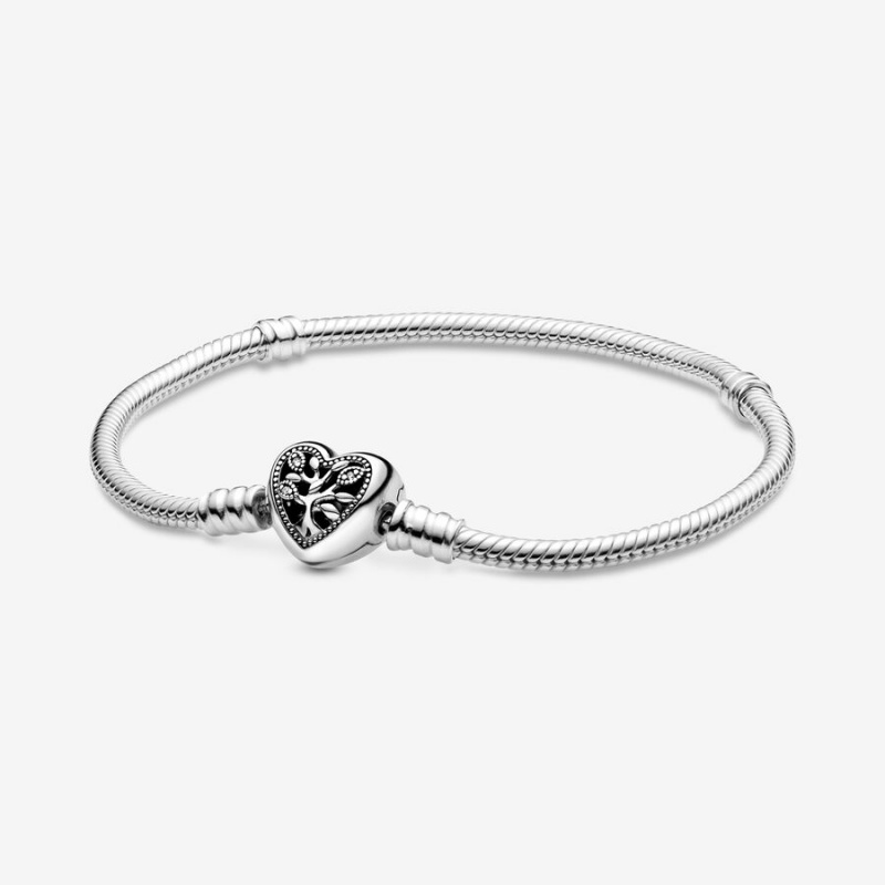 Pandora Moments Family Tree Heart Clasp Snake Chain Bracelet Sterling Silver | 417LUBZGW