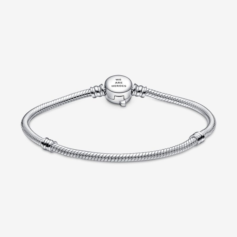 Pandora Moments Marvel The Avengers Logo Clasp Snake Chain Bracelet Sterling Silver | 354CSDVLG